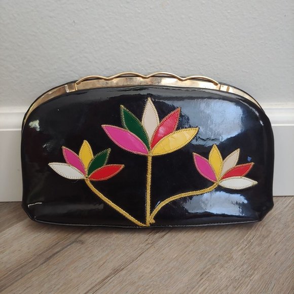 Vintage Handbags - ♥️SOLD♥️Vintage Patent Leather Stitched Floral C